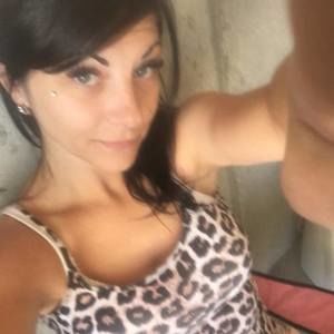 Meet your Posher, Shalae